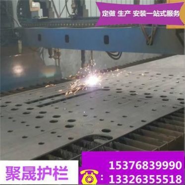 定制加工不銹鋼景觀橋梁護欄 廠家定制不銹鋼道路隔離護欄